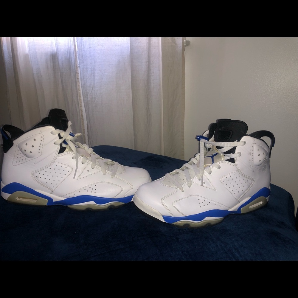 Jordan 6s - Picture 6 of 6
